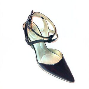 BANDOLINO SHOES BLACK HEELS WITH GOLD TRIM